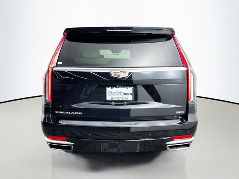 Used 2024 Cadillac Escalade Premium Luxury Platinum AWD/4WD image 6