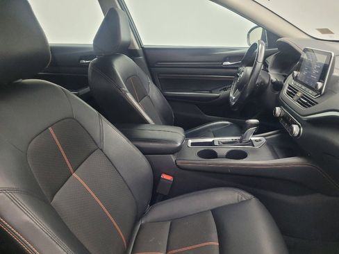 Used 2019 Nissan Altima 2.5 SR FWD image 21