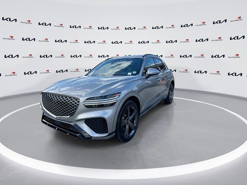 Used 2023 Genesis GV70 3.5T Sport w/ Sport Prestige Package image 4