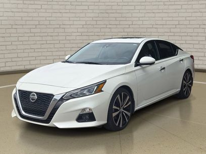 Used 2020 Nissan Altima 2.5 Platinum