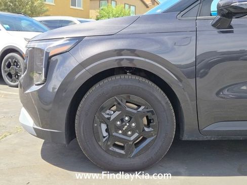 New 2026 Kia Carnival LX image 9