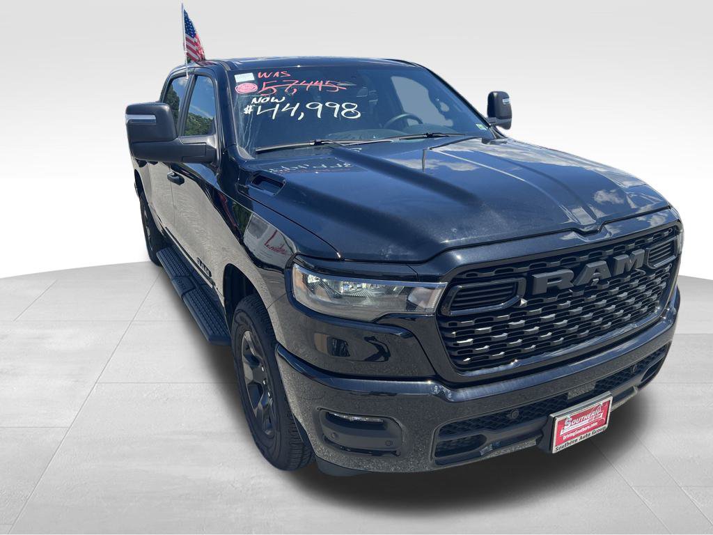 Used 2025 RAM 1500 Tradesman w/ Night Edition AWD/4WD image 3