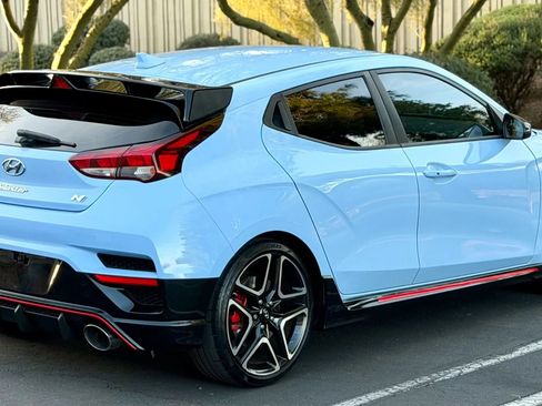 Used 2021 Hyundai Veloster N image 8