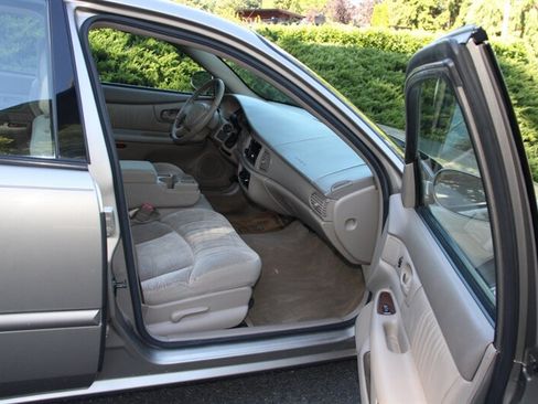 Used 2003 Buick Century Custom w/ Preferred Equipment Group 1SB FWD image 13