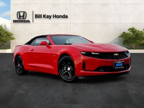 Used 2019 Chevrolet Camaro LT image 5