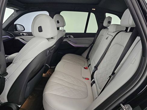 Used 2023 BMW X5 sDrive40i w/ Premium Package image 16