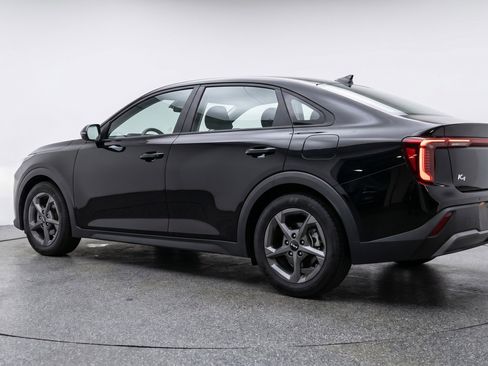 Used 2025 Kia K4 FWD image 6