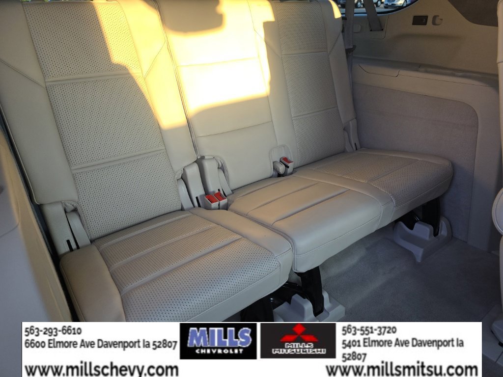 Used 2022 Cadillac Escalade ESV Sport Platinum w/ LPO, ONYX Package AWD/4WD image 19
