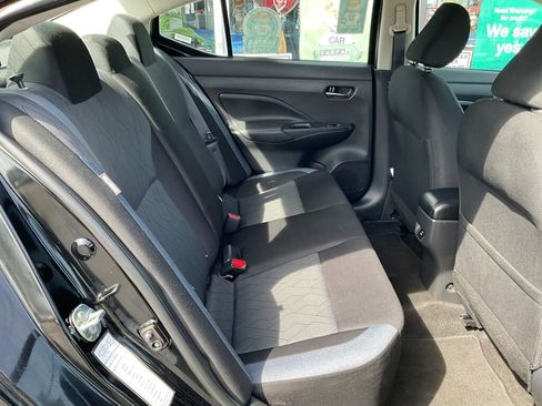 Used 2023 Nissan Versa SV image 15