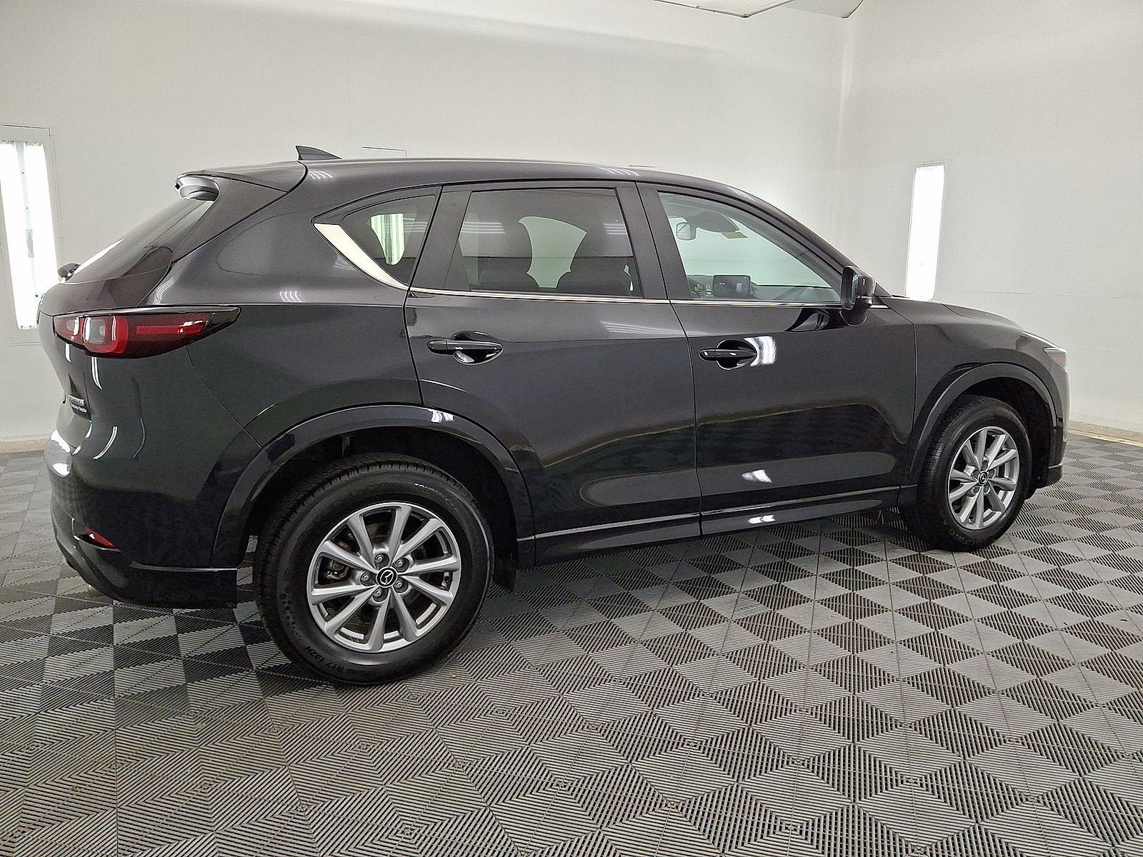 Used 2025 MAZDA CX-5 AWD 2.5 S w/ Preferred Package image 18