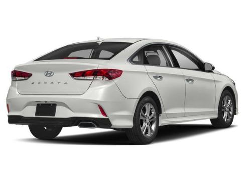 Used 2018 Hyundai Sonata SE w/ Winter Weather Package FWD image 5