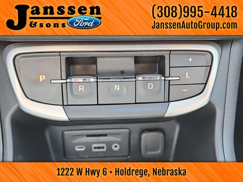 Used 2023 GMC Terrain SLT AWD/4WD image 34