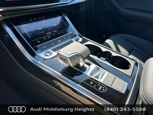 Used 2026 Audi Q7 2.0T Premium AWD/4WD image 37