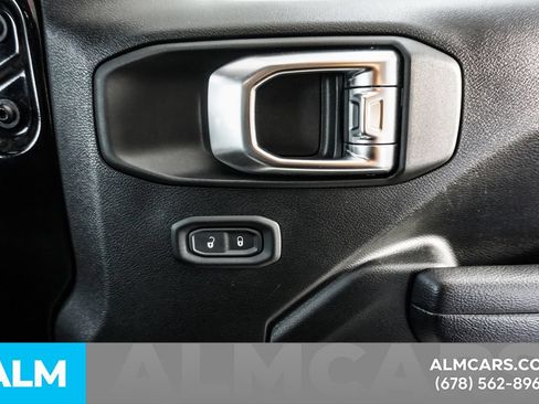 Used 2025 Jeep Wrangler Unlimited Sport AWD/4WD image 46