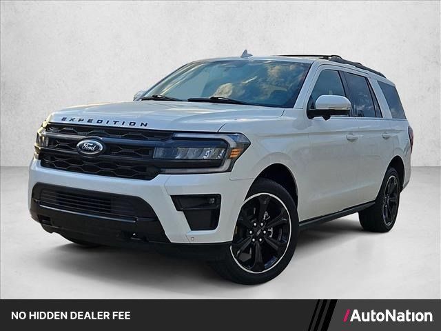 Used 2023 Ford Expedition Limited AWD/4WD image 1