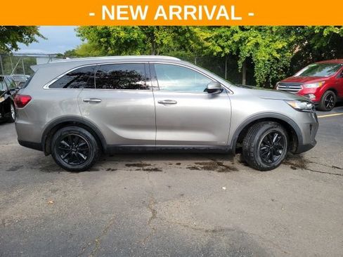 Used 2019 Kia Sorento AWD w/ Option Group 020 image 2