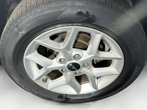 Used 2024 Kia Soul LX w/ Option Group 015 image 11