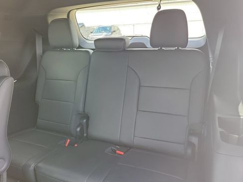 Used 2026 Buick Enclave Sport Touring FWD image 10