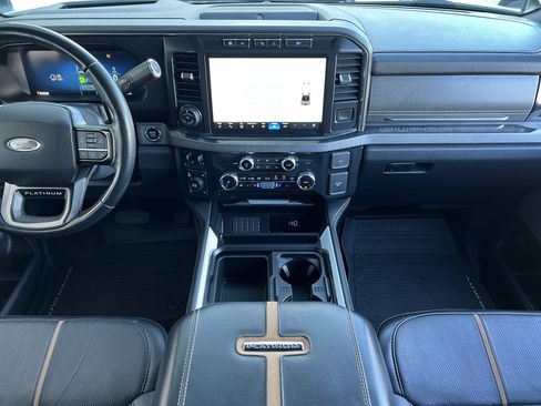 Used 2023 Ford F350 Platinum AWD/4WD image 32