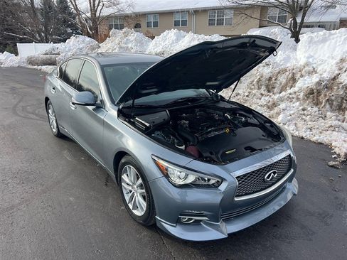 Used 2014 INFINITI Q50 image 17