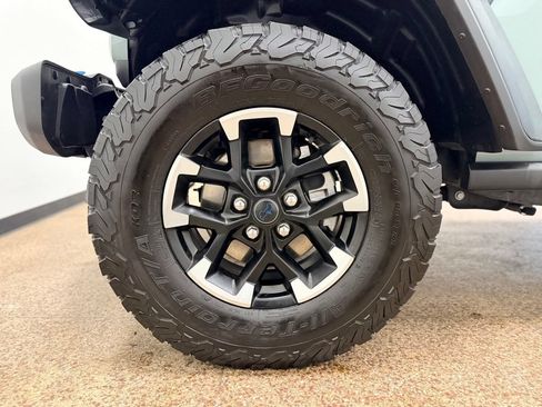 Used 2024 Jeep Wrangler Unlimited Rubicon 4xe AWD/4WD image 26