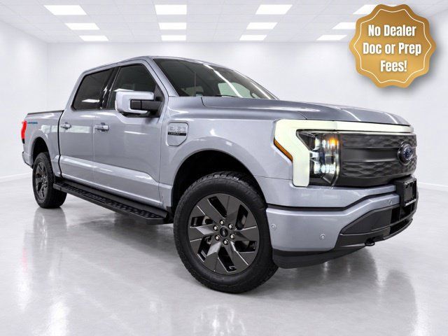 Used 2022 Ford F150 Lightning Lariat AWD/4WD image 1