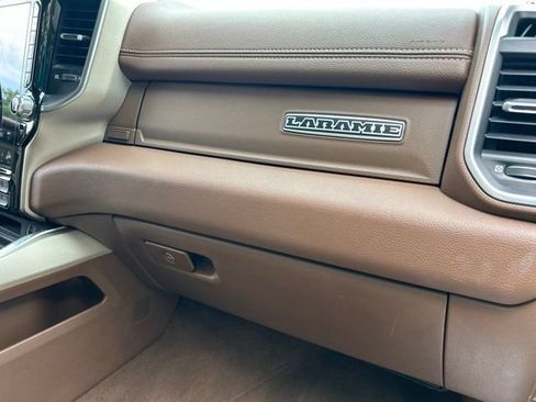 Used 2021 RAM 1500 Laramie AWD/4WD image 33