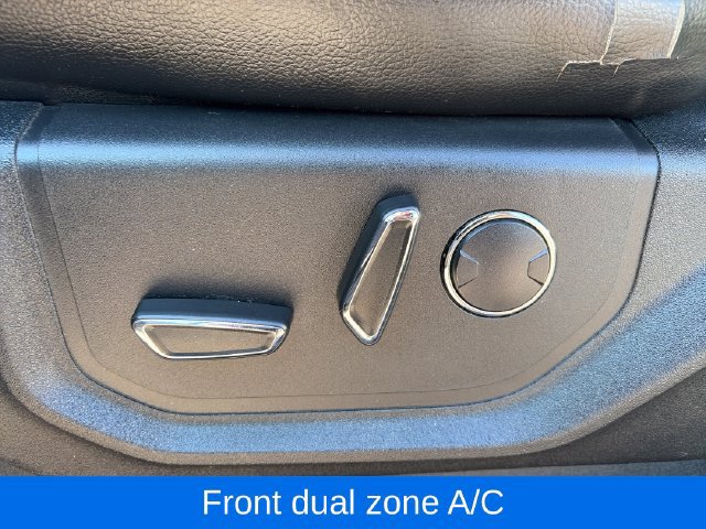 Used 2018 Ford F150 Lariat w/ Equipment Group 502A Luxury AWD/4WD image 15