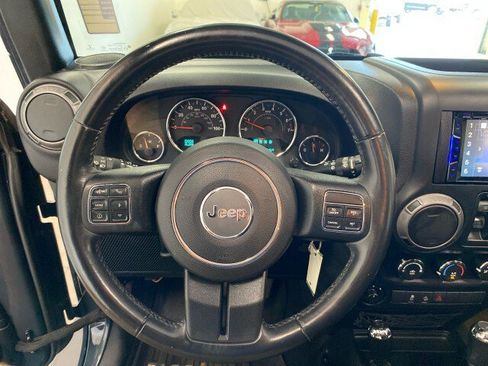 Used 2017 Jeep Wrangler Unlimited Sport w/ Quick Order Package 24S AWD/4WD image 19
