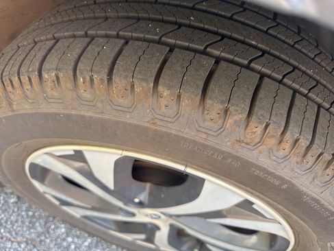 Used 2022 Subaru Outback Touring XT w/ Popular Package #2 image 4