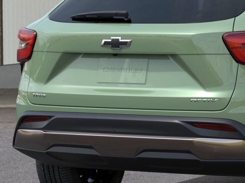 New 2026 Chevrolet Trax ACTIV FWD image 14