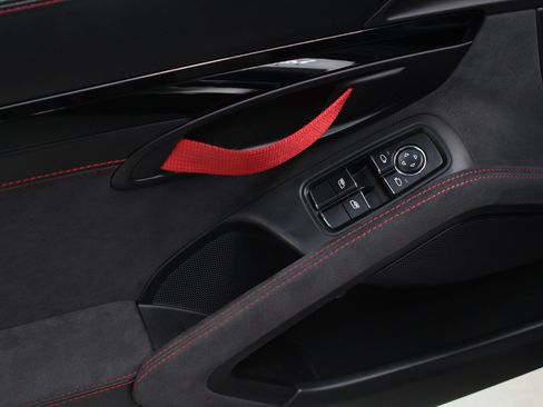 Used 2016 Porsche Boxster Spyder RWD image 56