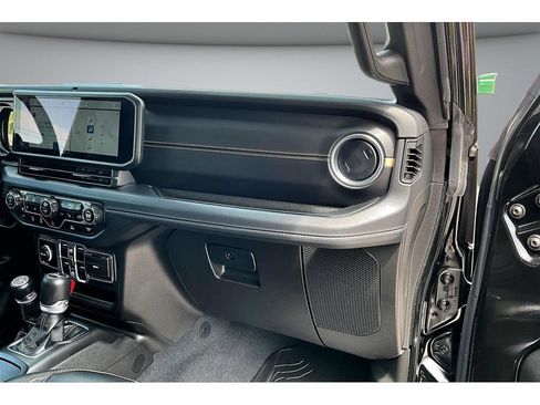 Certified 2024 Jeep Wrangler Unlimited Sahara AWD/4WD image 48