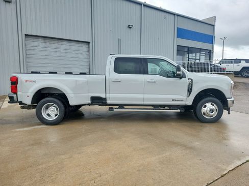 New 2026 Ford F350 Lariat AWD/4WD image 8