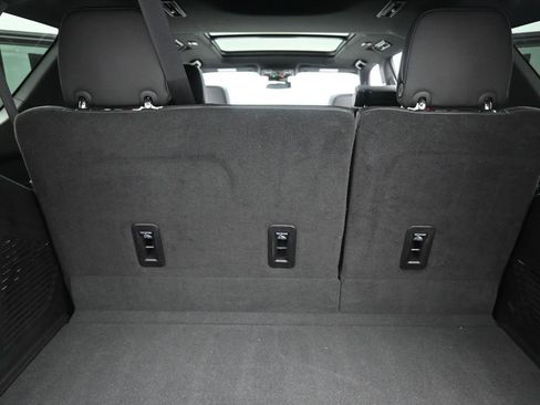 Used 2024 Chevrolet Tahoe RST w/ Luxury Package image 18