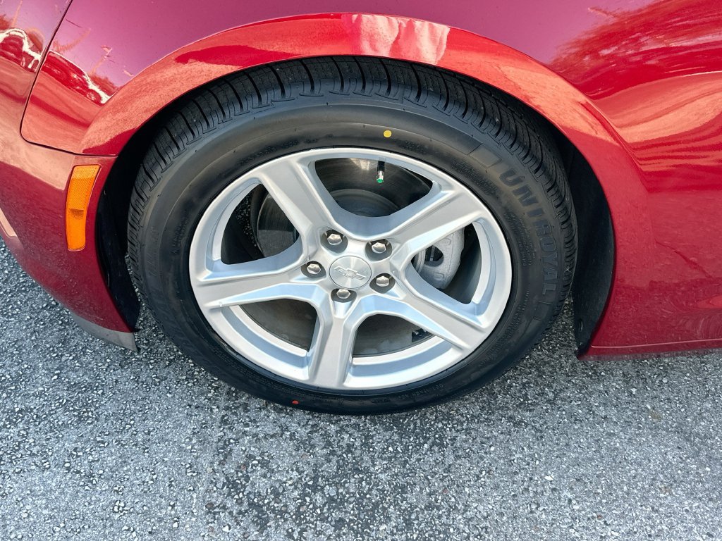 Used 2023 Chevrolet Camaro LT w/ Technology Package RWD image 29