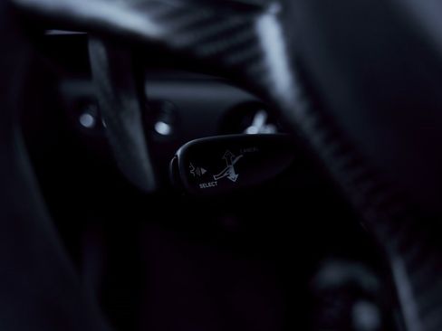 Used 2025 McLaren Artura Spider image 58