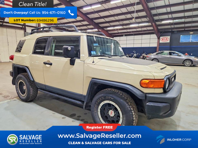 Used 2010 Toyota FJ Cruiser 4WD image 5