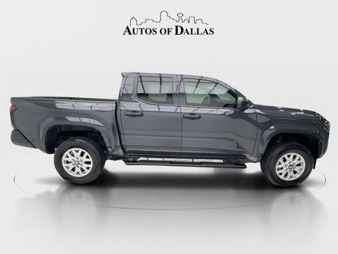 Used 2025 Toyota Tacoma SR RWD image 7