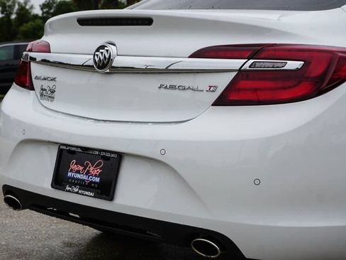 Used 2016 Buick Regal Premium w/ Driver Confidence Package #2 FWD image 5