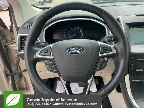 Used 2018 Ford Edge Titanium w/ Equipment Group 301A AWD/4WD image 22
