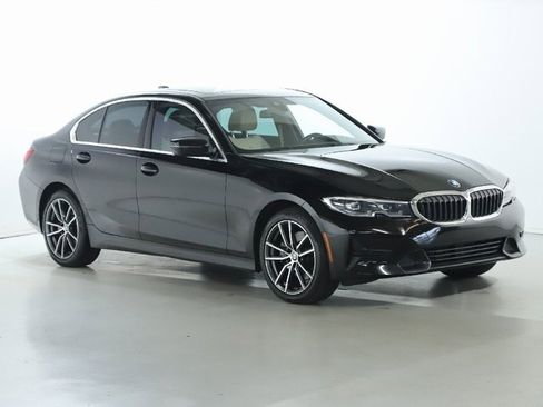 Used 2022 BMW 330i xDrive Sedan w/ Premium Package 2 image 11