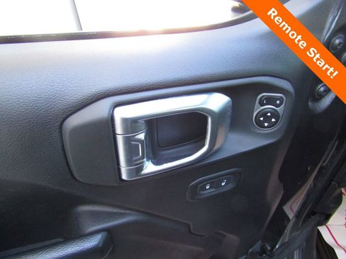 Used 2023 Jeep Wrangler Unlimited Rubicon 4xe w/ Cold Weather Group image 19