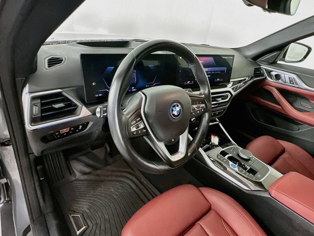 Used 2023 BMW i4 eDrive35 w/ Premium Package RWD image 16