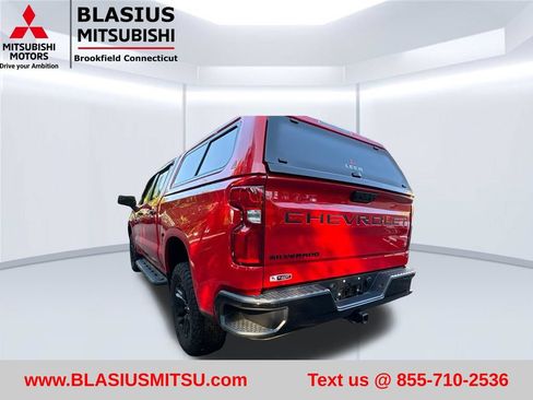 Used 2022 Chevrolet Silverado 1500 LT Trail Boss w/ Protection Package AWD/4WD image 10