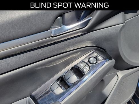 Used 2024 Nissan Altima 2.5 SR FWD image 20