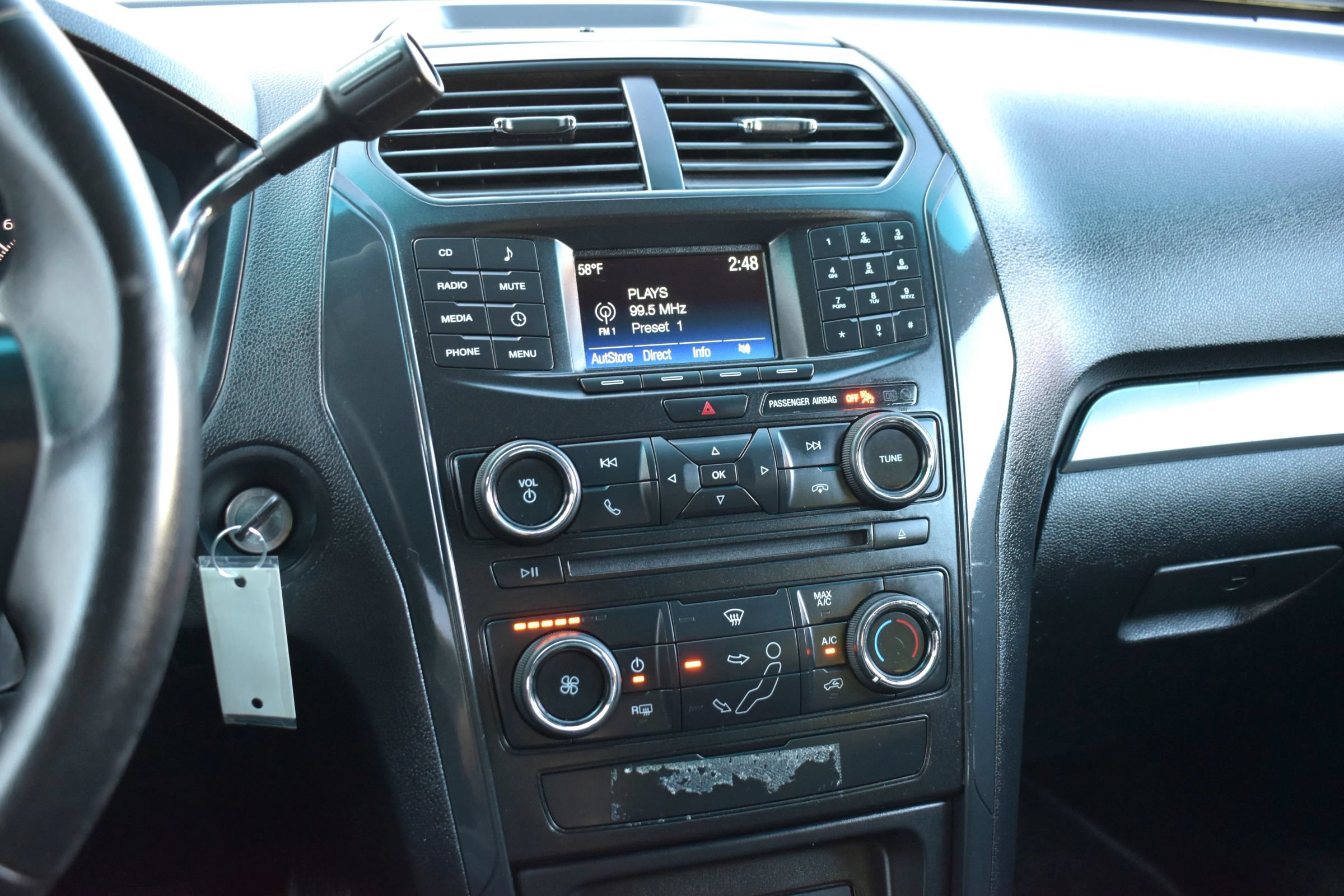 Used 2016 Ford Explorer 4WD Police Interceptor image 19
