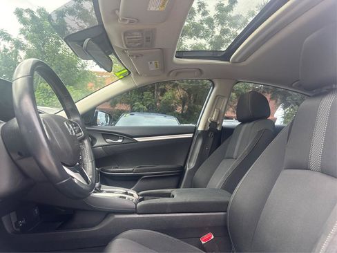 Used 2021 Honda Civic EX image 9