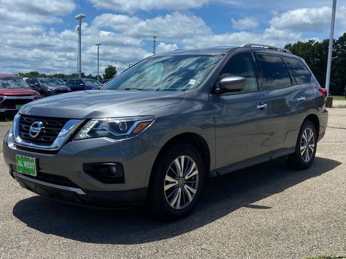 Used 2020 Nissan Pathfinder SL AWD/4WD image 7