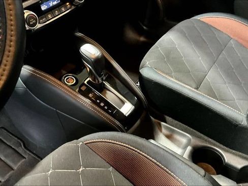 Used 2019 Nissan Kicks SR w/ Exterior Package FWD image 17